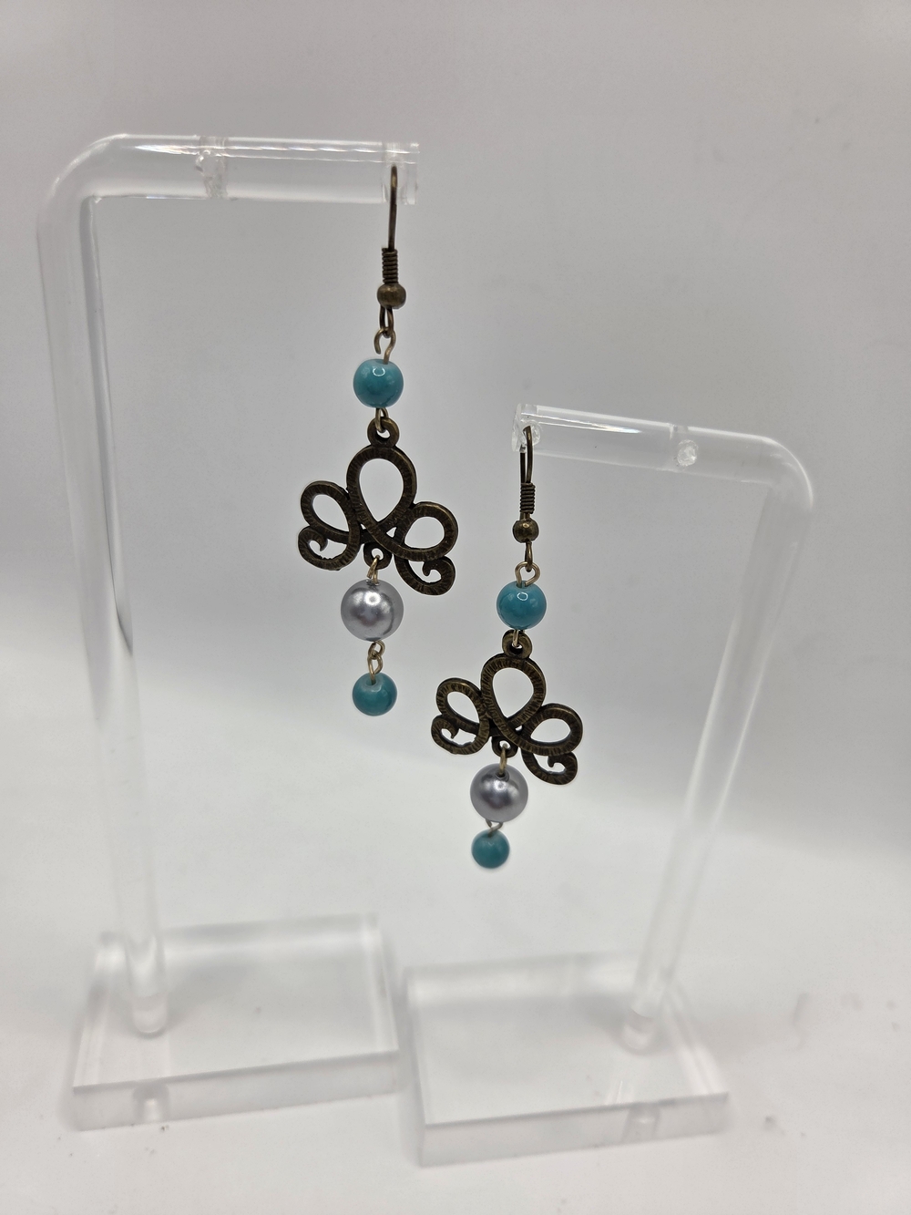 Vicibeads Turquoise Magnesite Lavender Pearl Celtic Knot Dangle Earrings